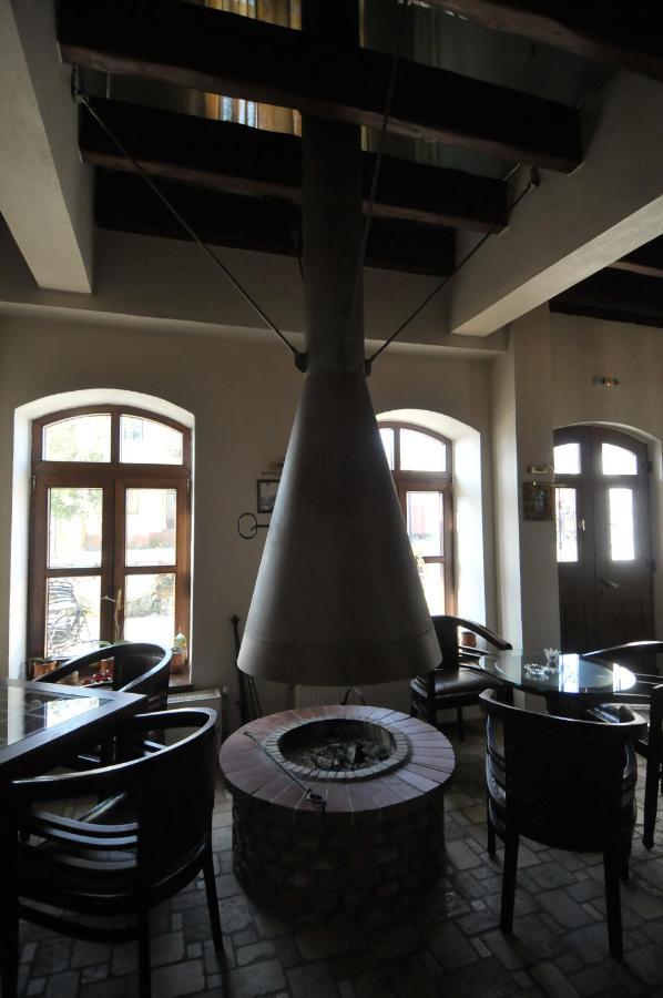 Mansion Of Kerkini Powered By Hotel Oikoperiigitis Buitenkant foto
